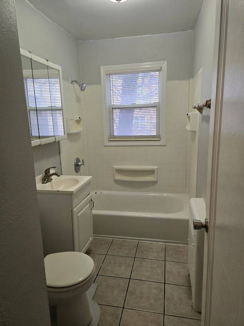 Apartment for rent at 2200 7th Ave, Moline, IL 61265