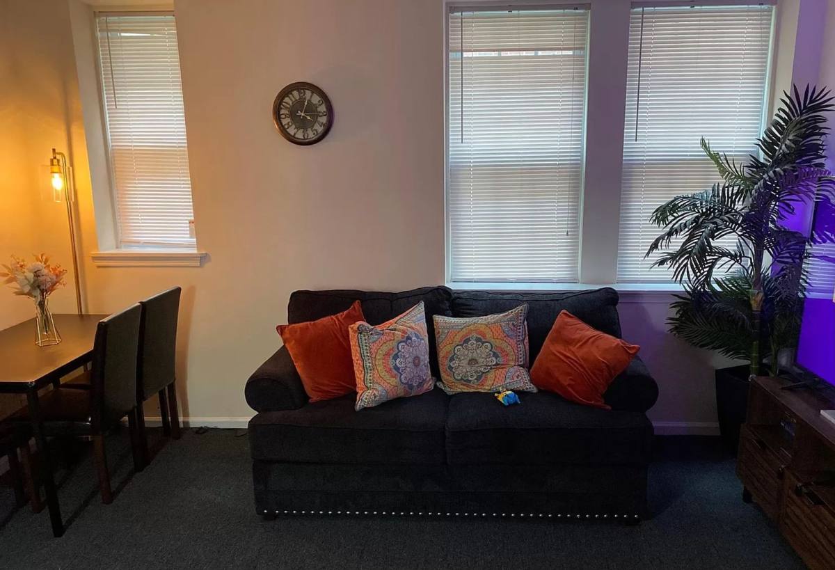 Apartment for rent at 419-429 S 48th St, Philadelphia, PA 19143