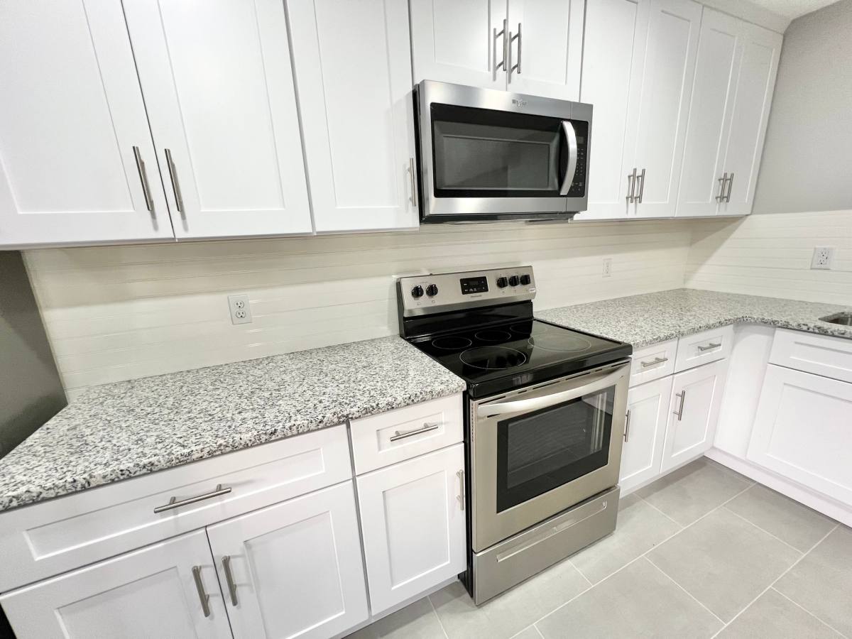 Apartment for rent at 5861-5867 Poplar Hall Dr, Norfolk, VA 23502