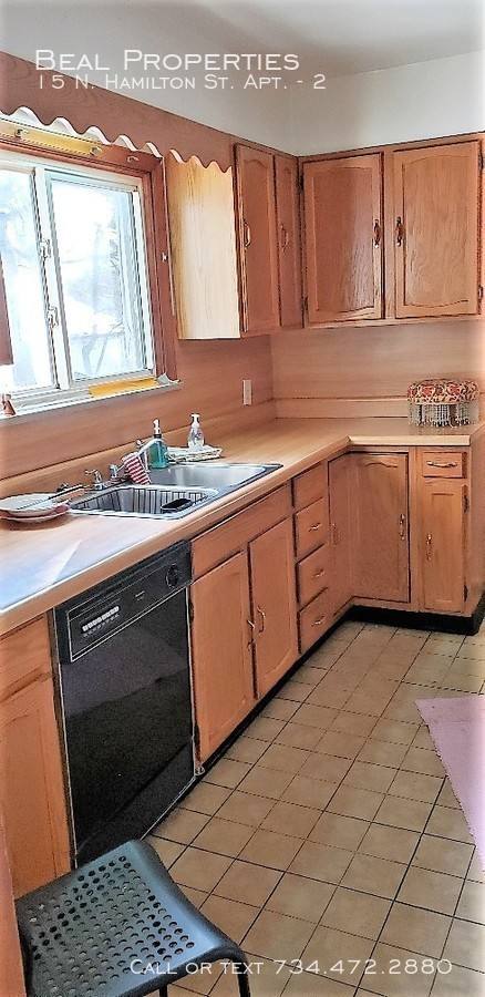 Apartment for rent at 15 N Hamilton St #2, Ypsilanti, MI 48197