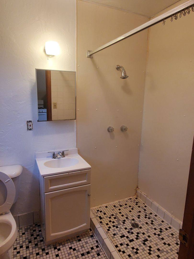 Apartment for rent at 518 Ackley St, Antigo, WI 54409