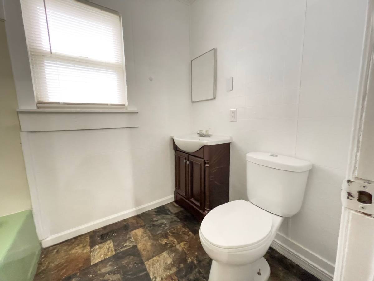 House for rent at 722 S Hackley St, Muncie, IN 47302