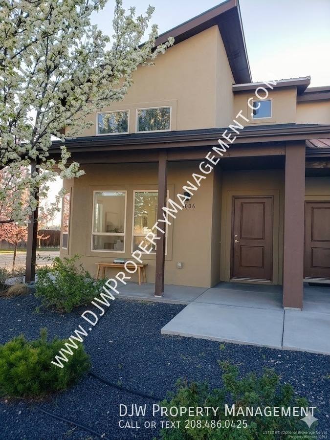Townhouse for rent at 3006 N Leblanc Way, Meridian, ID 83646