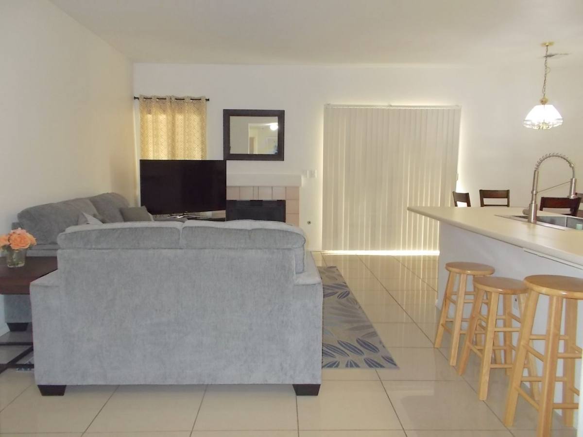 Apartment for rent at 855 N Stephanie St, Henderson, NV 89014