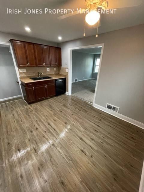 House for rent at 33 Tillotson Place, Buffalo, NY 14223
