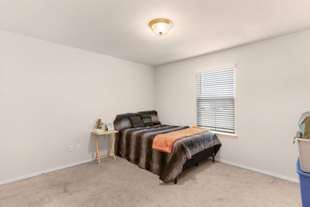 House for rent at 6008 Amelia Earhart Blvd, Killeen, TX 76543