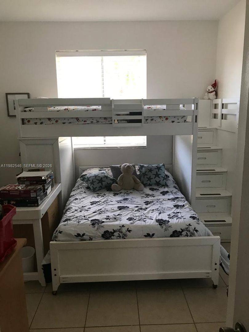Townhouse for rent at 2142 Siena Way, Hollywood, FL 33021