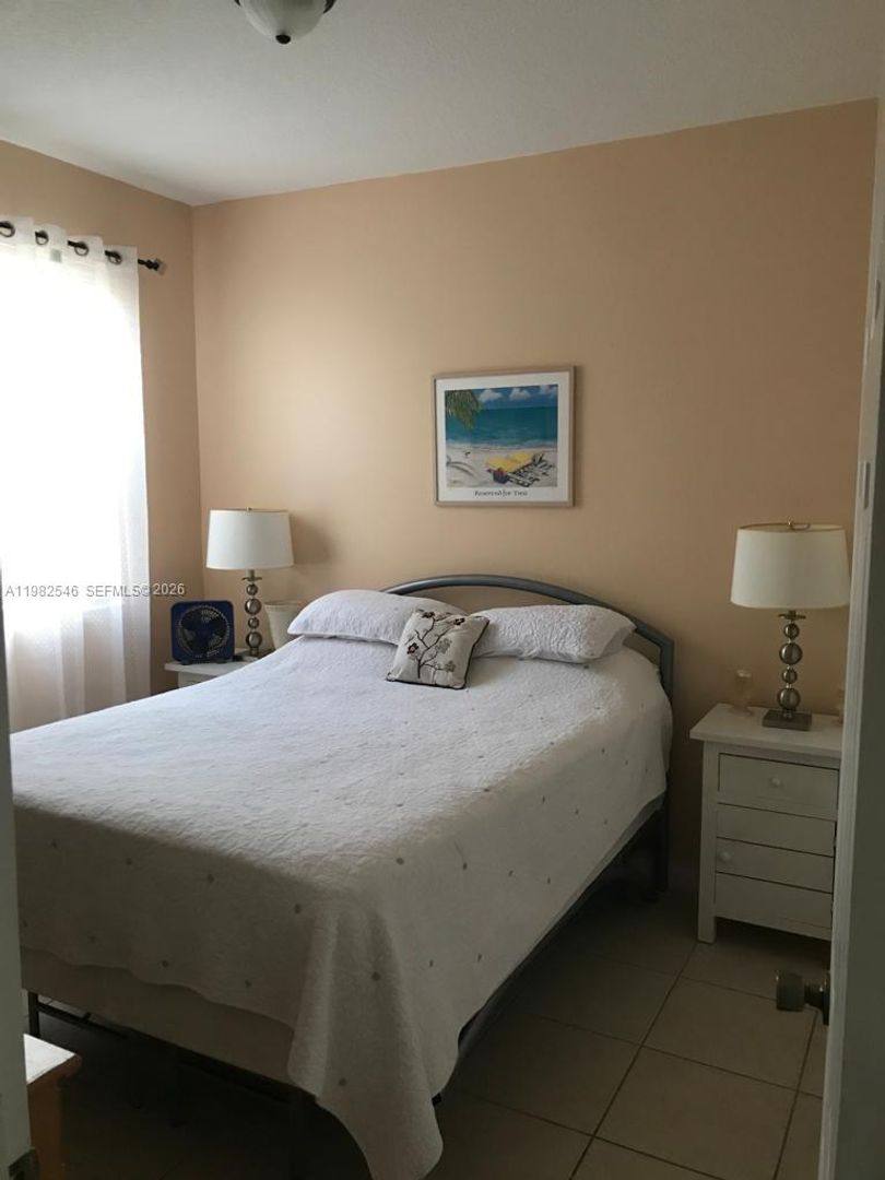 Townhouse for rent at 2142 Siena Way, Hollywood, FL 33021
