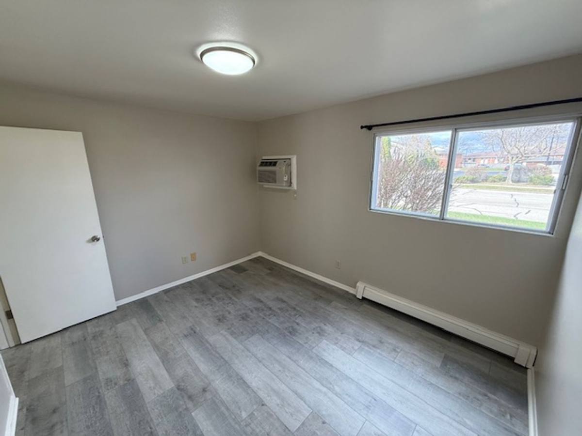 Apartment for rent at 1735 15th Ave, Kenosha, WI 53140