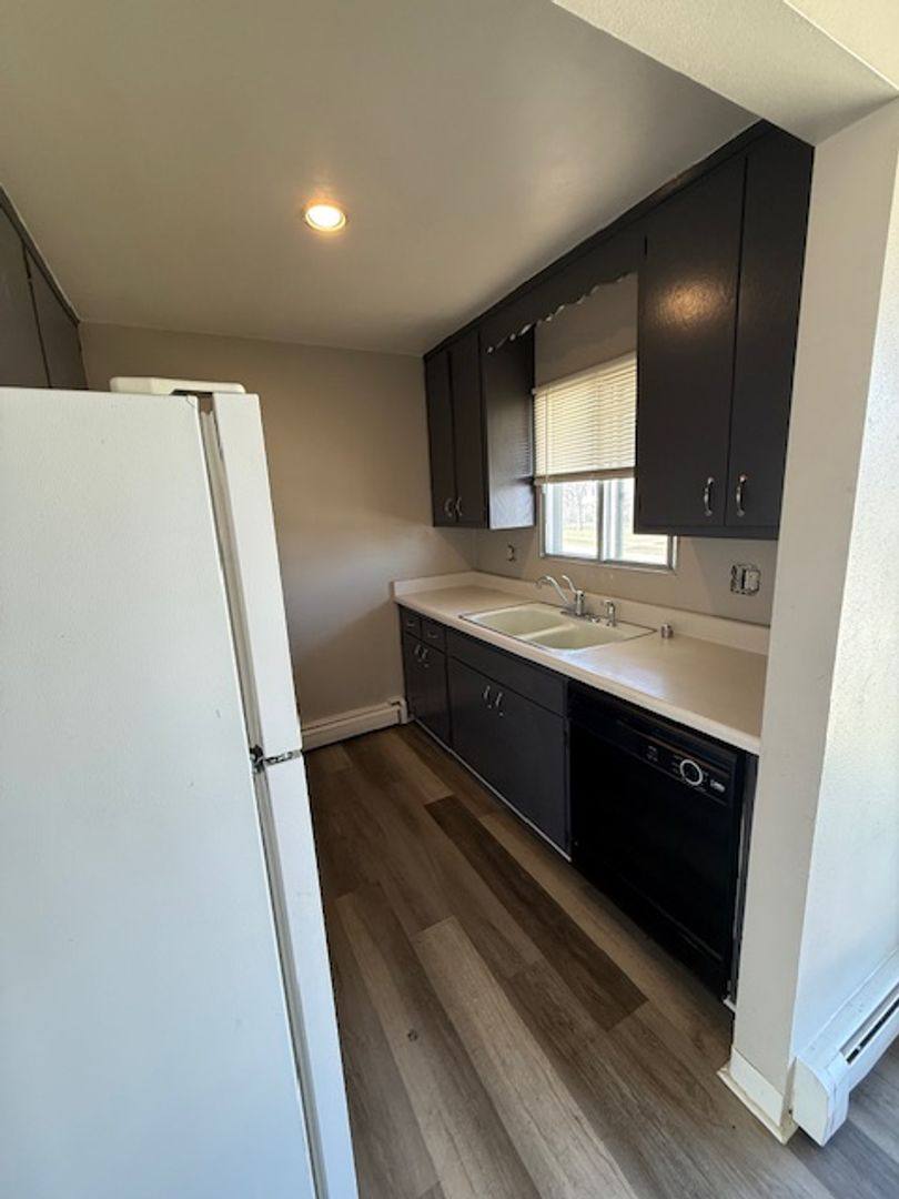 Apartment for rent at 1735 15th Ave, Kenosha, WI 53140