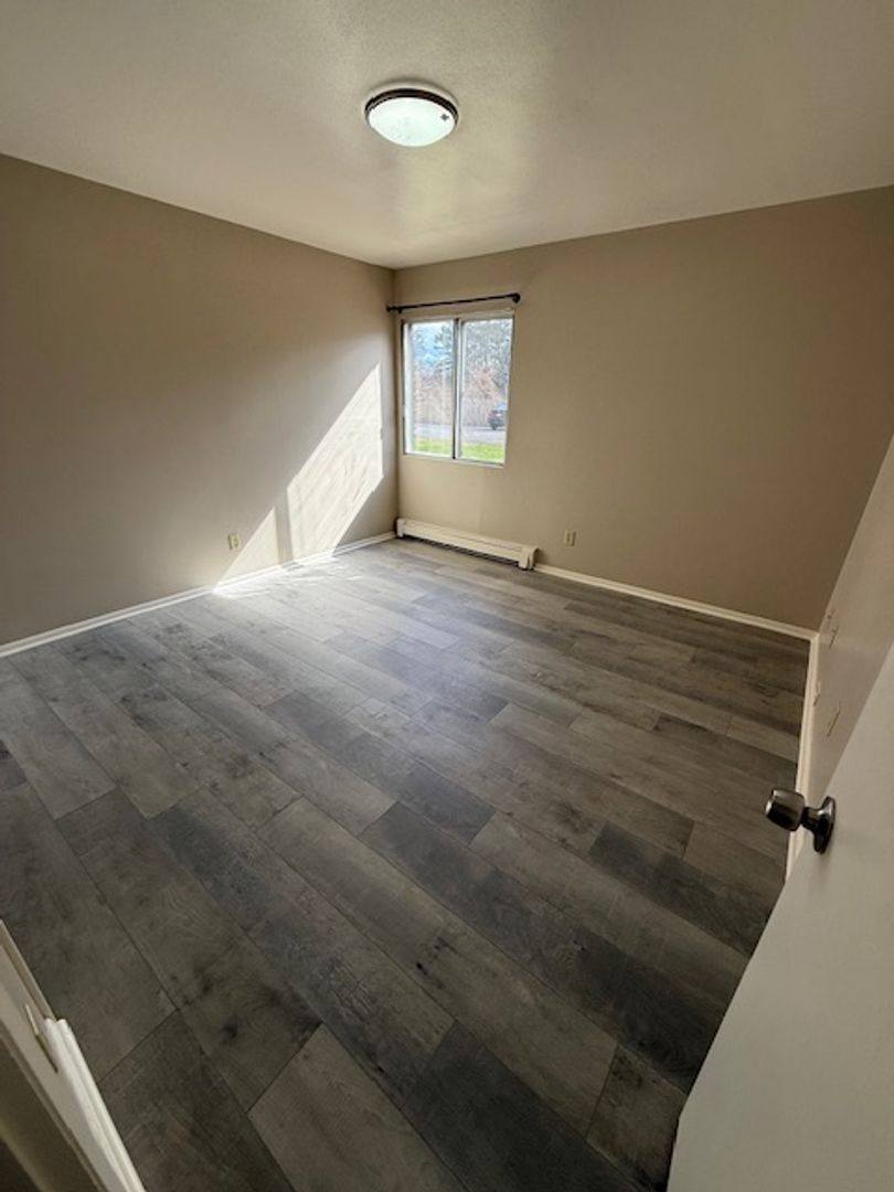 Apartment for rent at 1735 15th Ave, Kenosha, WI 53140