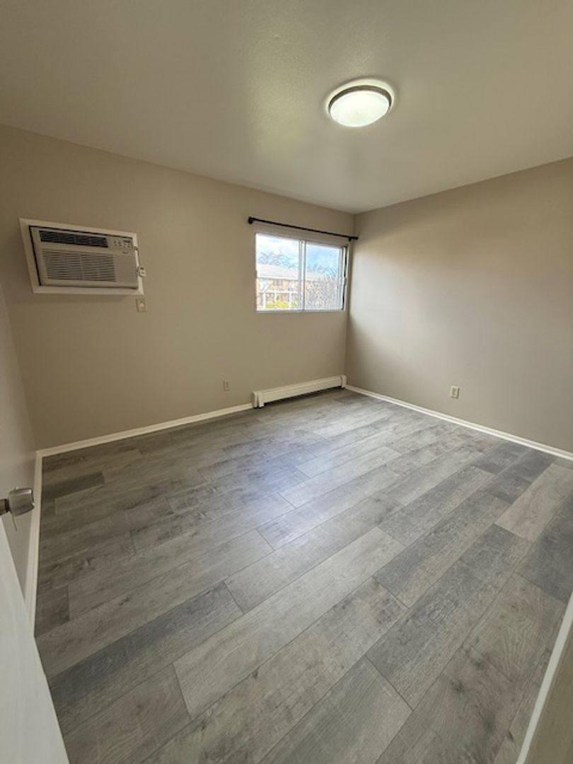 Apartment for rent at 1735 15th Ave, Kenosha, WI 53140