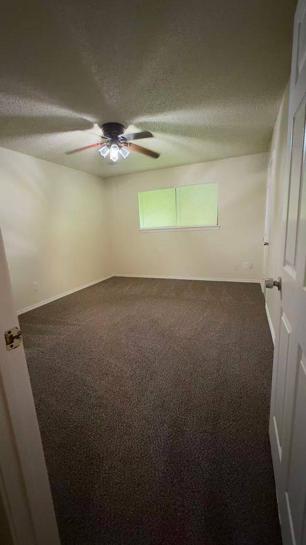 House for rent at 212 Darrin Dr, Rockwall, TX 75087