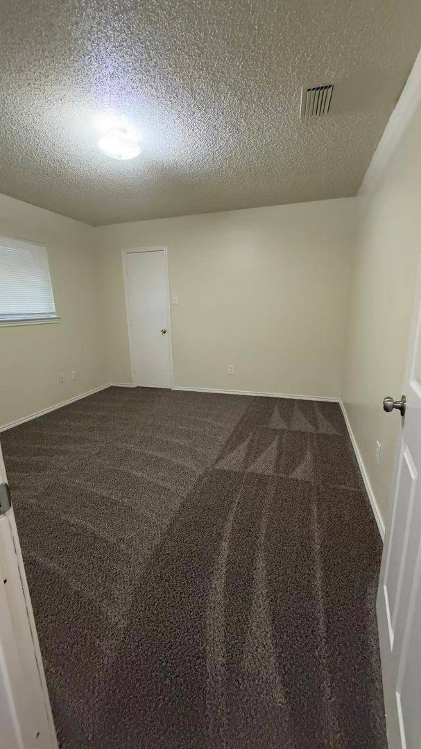 House for rent at 212 Darrin Dr, Rockwall, TX 75087