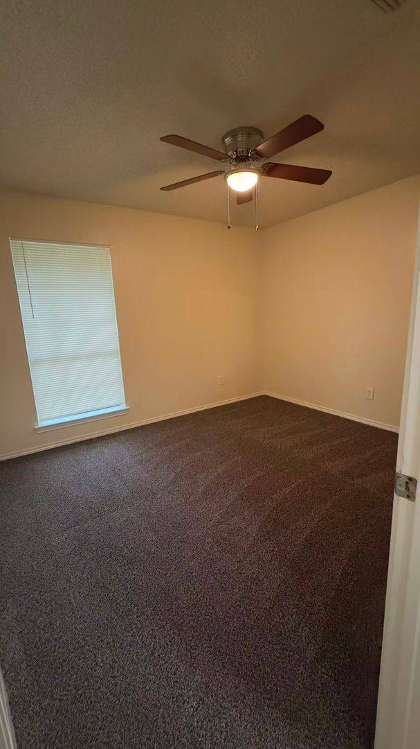 House for rent at 212 Darrin Dr, Rockwall, TX 75087
