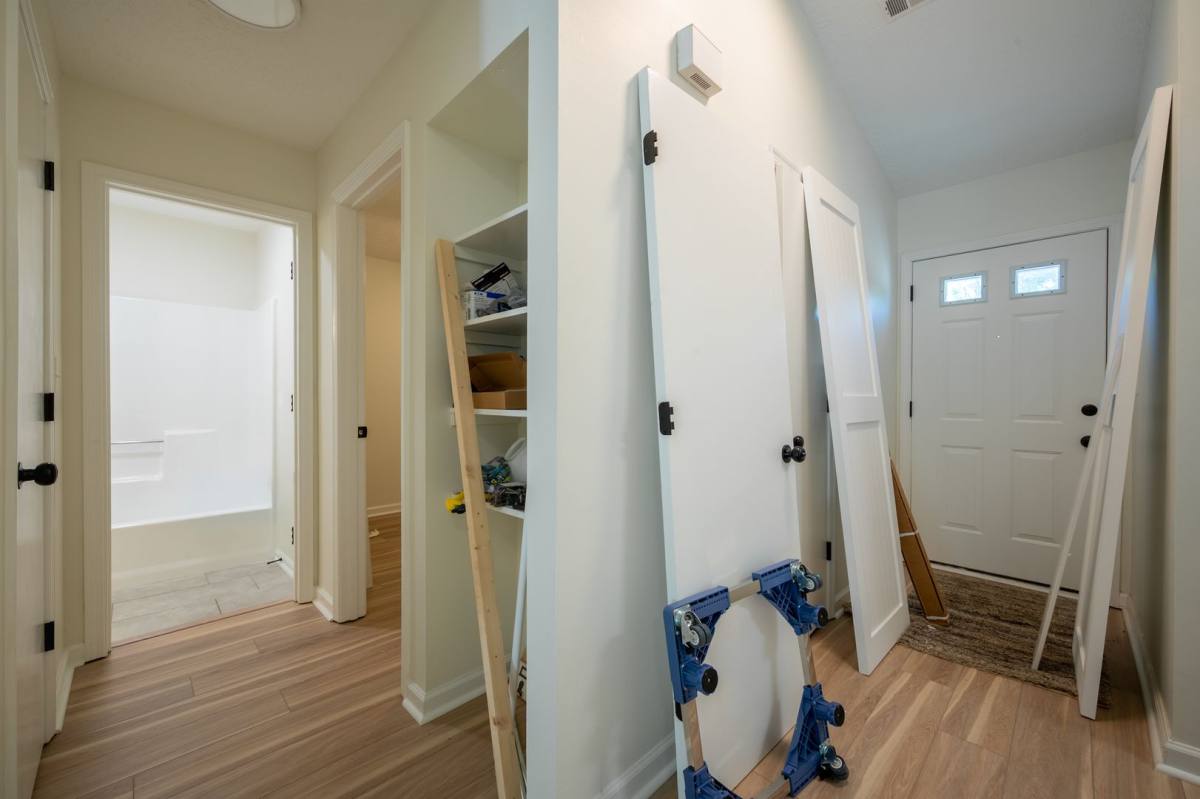 Townhouse for rent at 373 Tinkerview Rd, Cloverdale, VA 24077