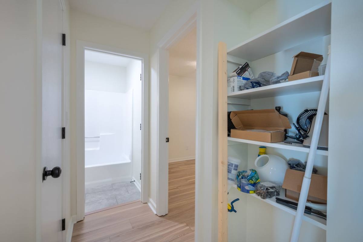 Townhouse for rent at 373 Tinkerview Rd, Cloverdale, VA 24077