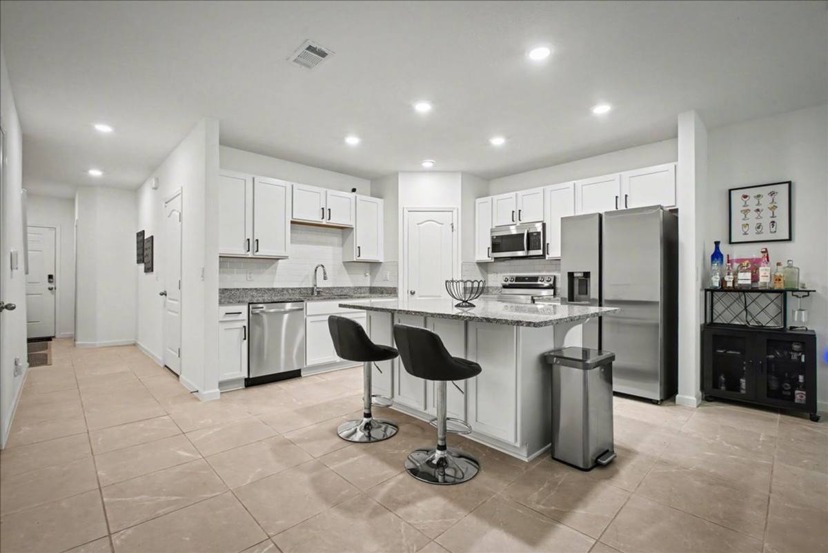 Townhouse for rent at 3231 Penny Cove Lane, Jacksonville, FL 32218