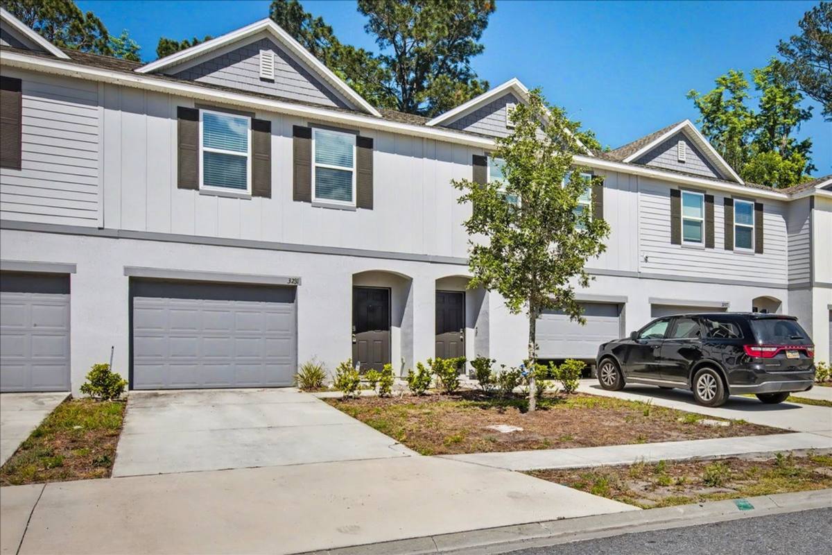 Townhouse for rent at 3231 Penny Cove Lane, Jacksonville, FL 32218