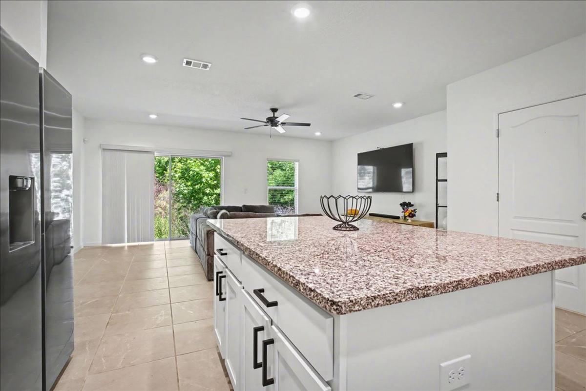 Townhouse for rent at 3231 Penny Cove Lane, Jacksonville, FL 32218