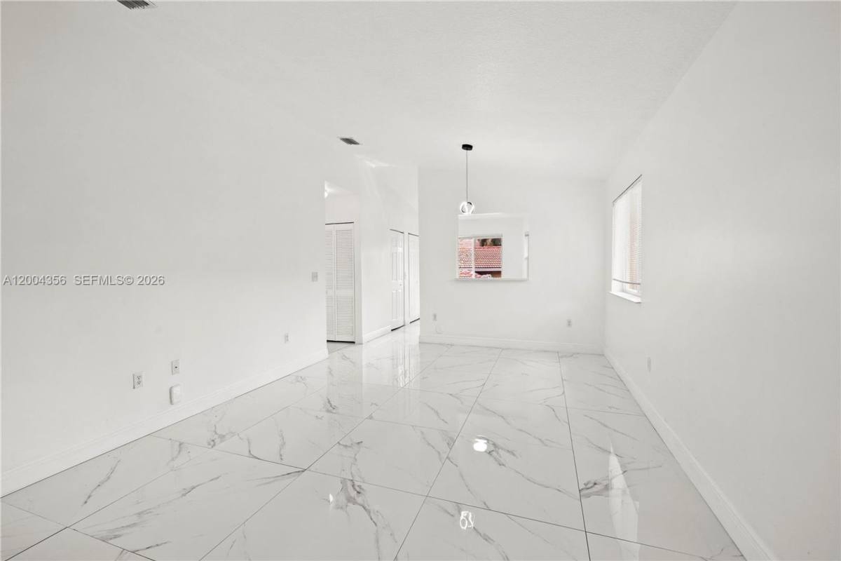 Condo for rent at 631 NW 79th Terrace, Hollywood, FL 33024