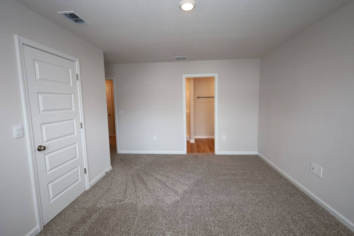 Townhouse for rent at 6042 Bemiss Towns Dr, Valdosta, GA 31605