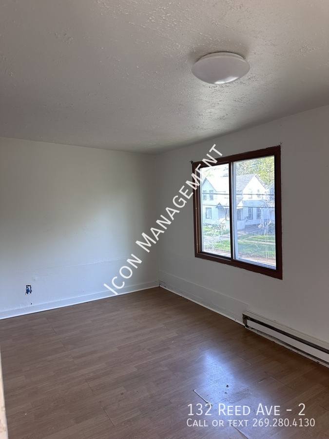 Apartment for rent at 132 Reed Ave #2, Kalamazoo, MI 49001