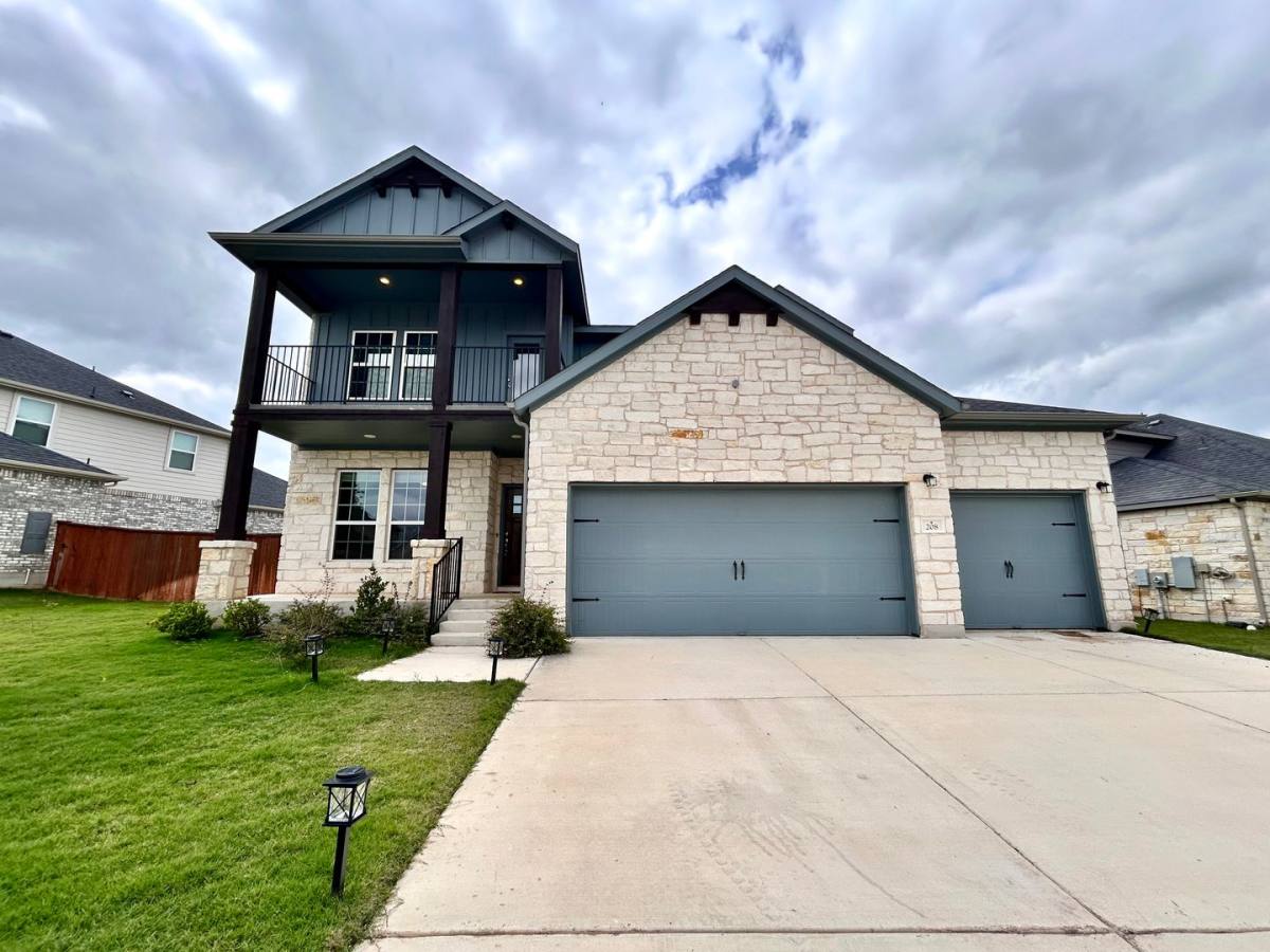 House for rent at 208 Azalea Springs Rd, Liberty Hill, TX 78642
