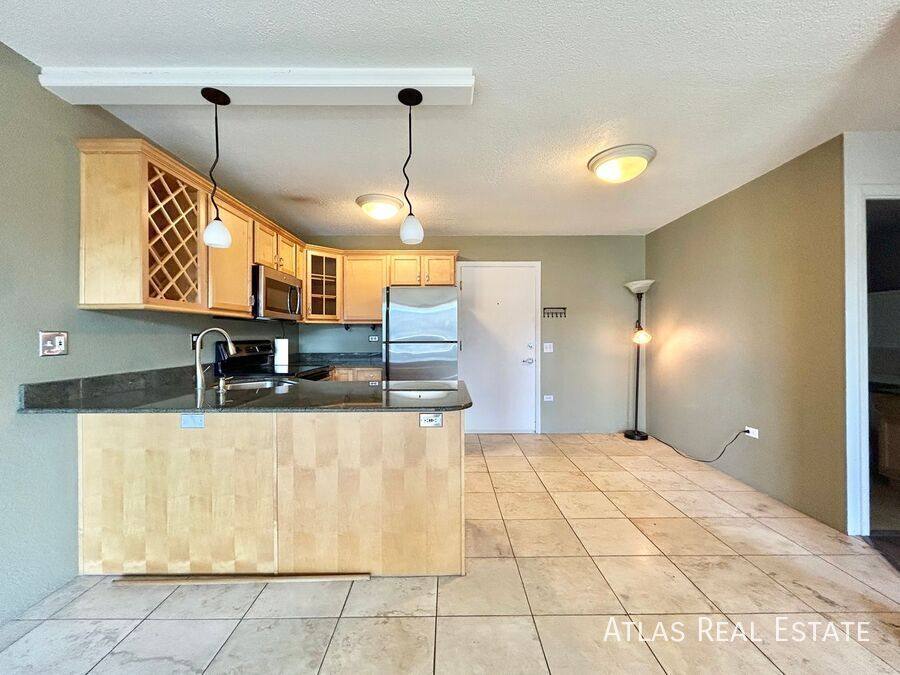 House for rent at 909 Logan St #9E, Denver, CO 80203