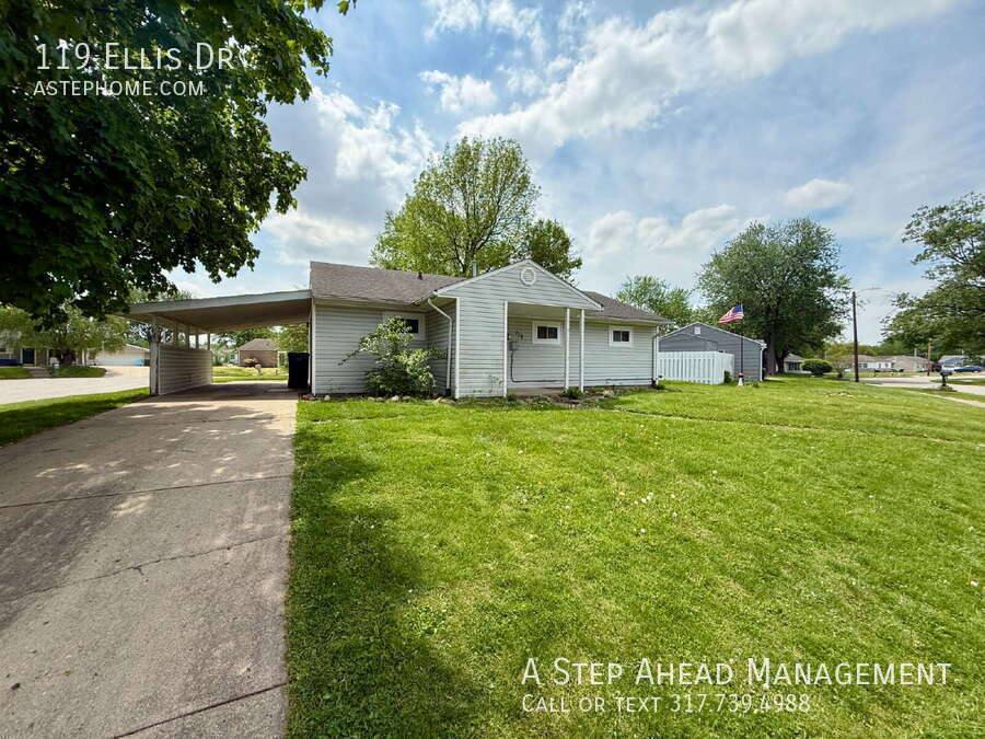 House for rent at 119 Ellis Dr, Greenfield, IN 46140