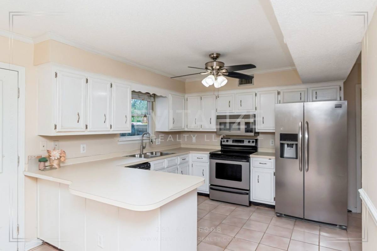 House for rent at 9490 Cinder Dr, Mobile, AL 36695