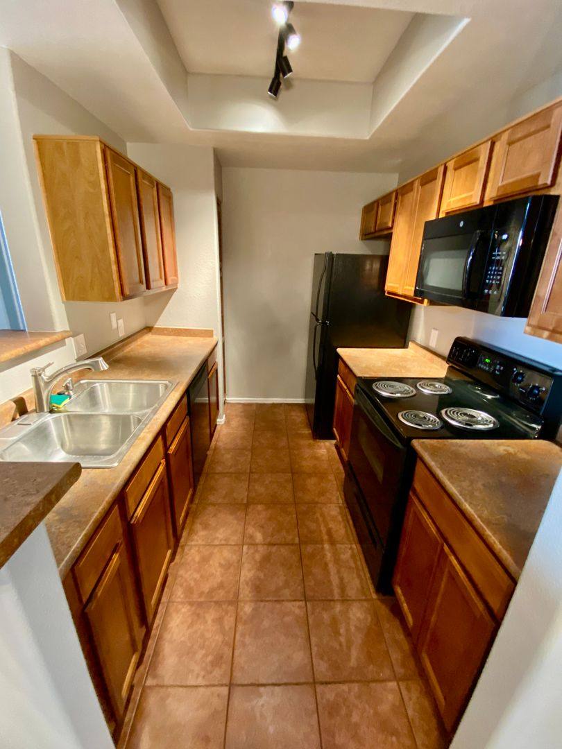 Condo for rent at 3830 E Lakewood Parkway, Phoenix, AZ 85048