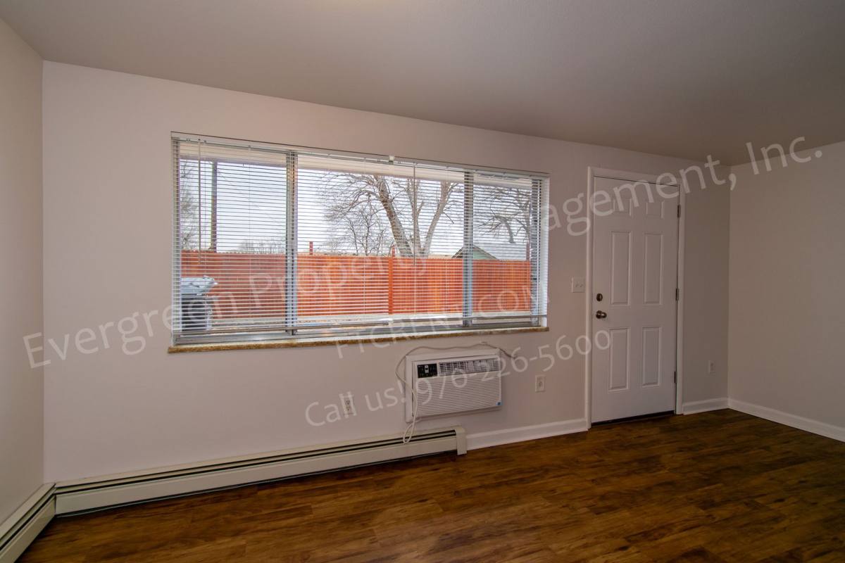 Apartment for rent at 208 S Jefferson Ave, Loveland, CO 80537