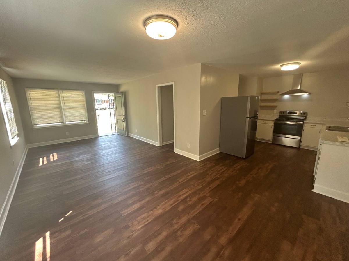 House for rent at 1904 Oglesby Dr, Huntsville, AL 35816