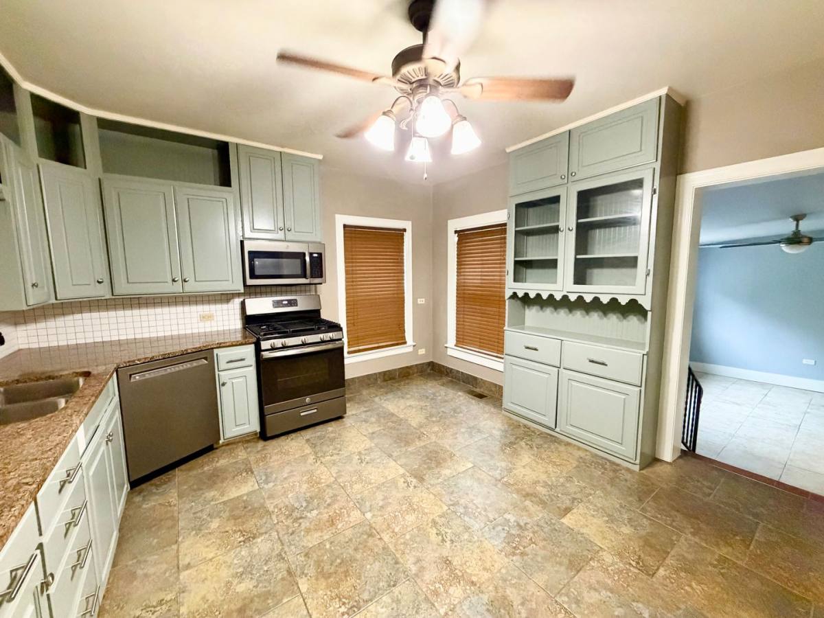 House for rent at 1901 N 28th St, Waco, TX 76707