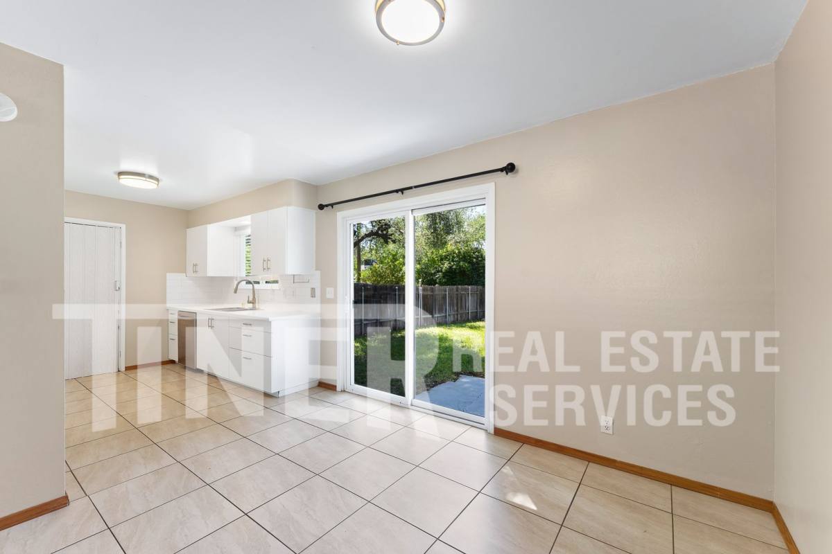House for rent at 6167 Oakgreen Circle, Carmichael, CA 95608