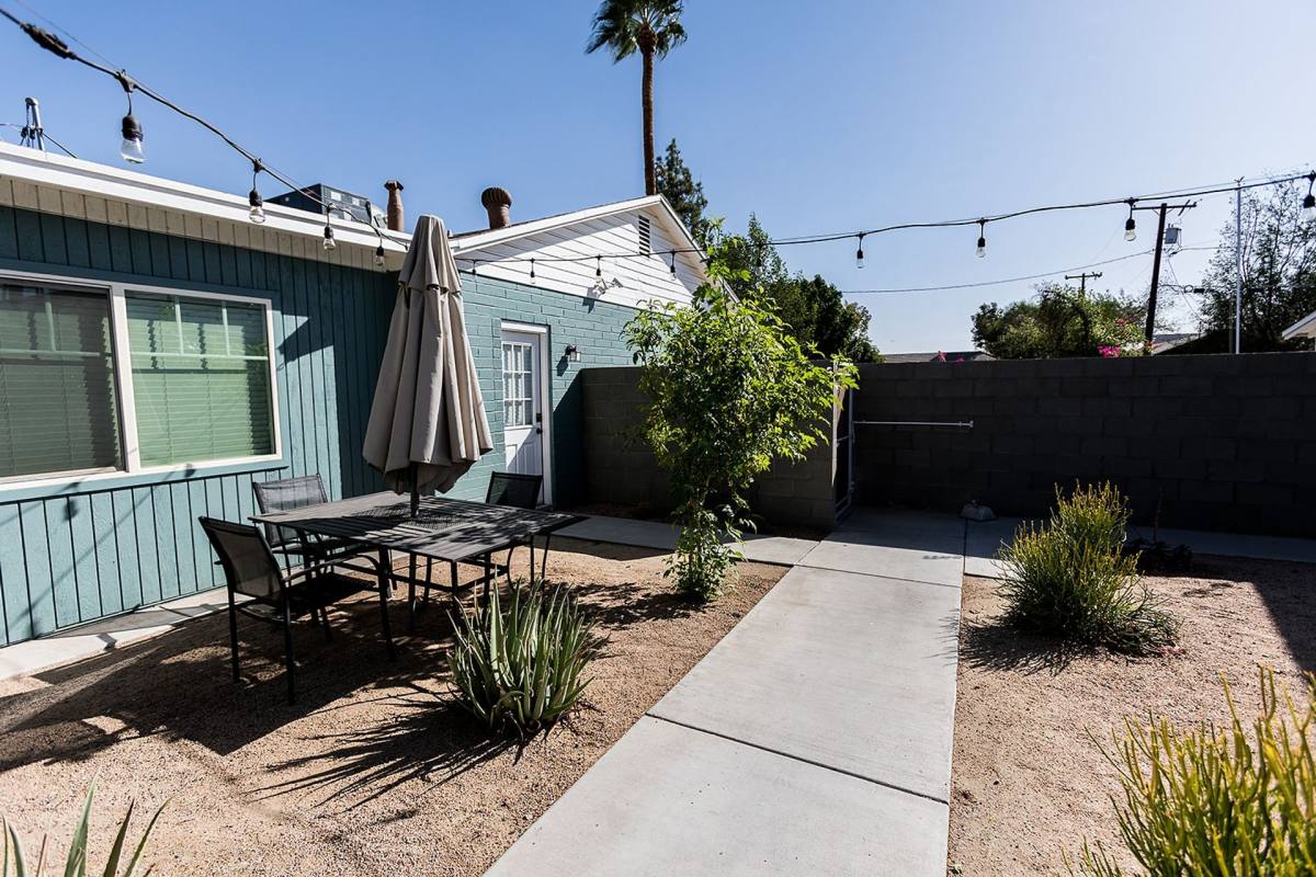 Apartment for rent at 1138 E Devonshire Ave, Phoenix, AZ 85014