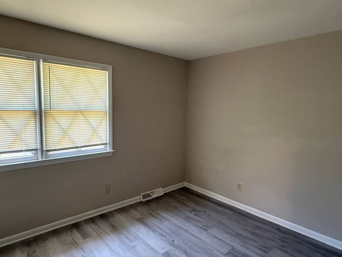 House for rent at 524 Echodale Dr, Charlotte, NC 28217