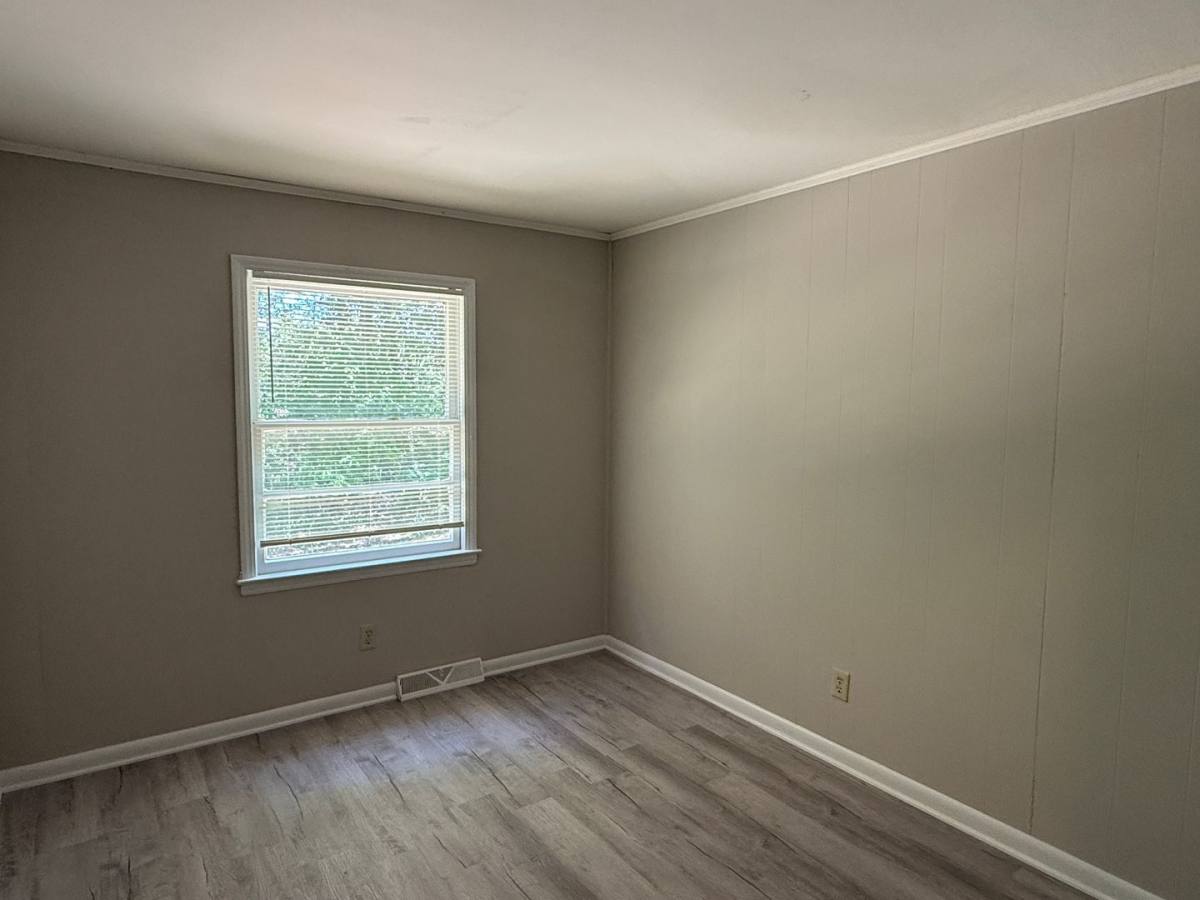 House for rent at 524 Echodale Dr, Charlotte, NC 28217