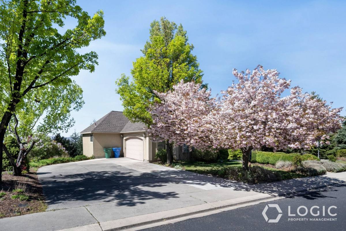 House for rent at 9223 Silver Lake Dr, Pleasant Grove, UT 84062