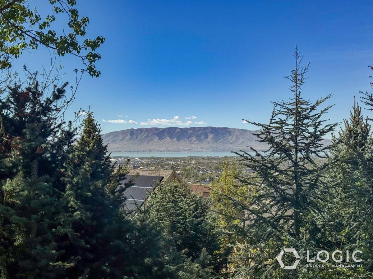 House for rent at 9223 Silver Lake Dr, Pleasant Grove, UT 84062