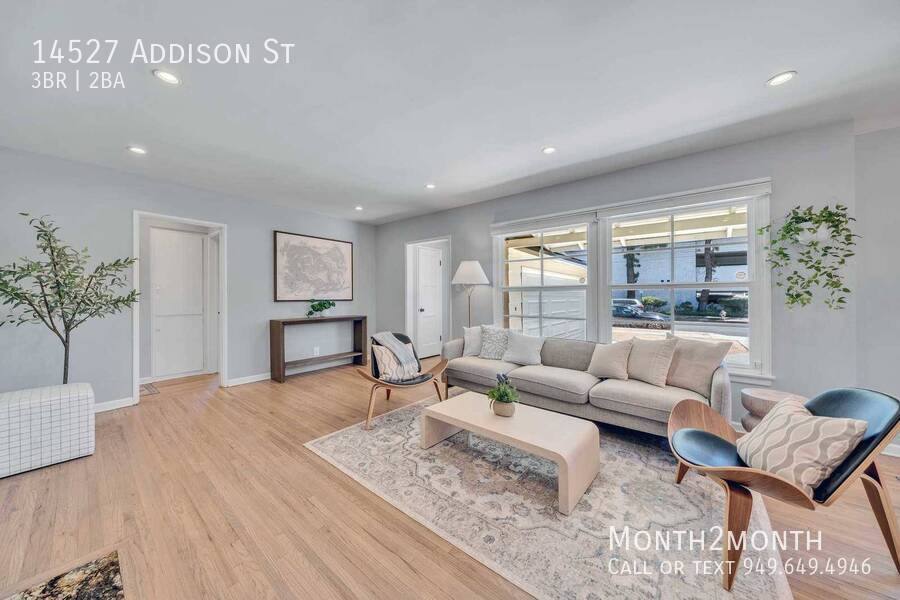 House for rent at 14527 Addison St, Sherman Oaks, CA 91403
