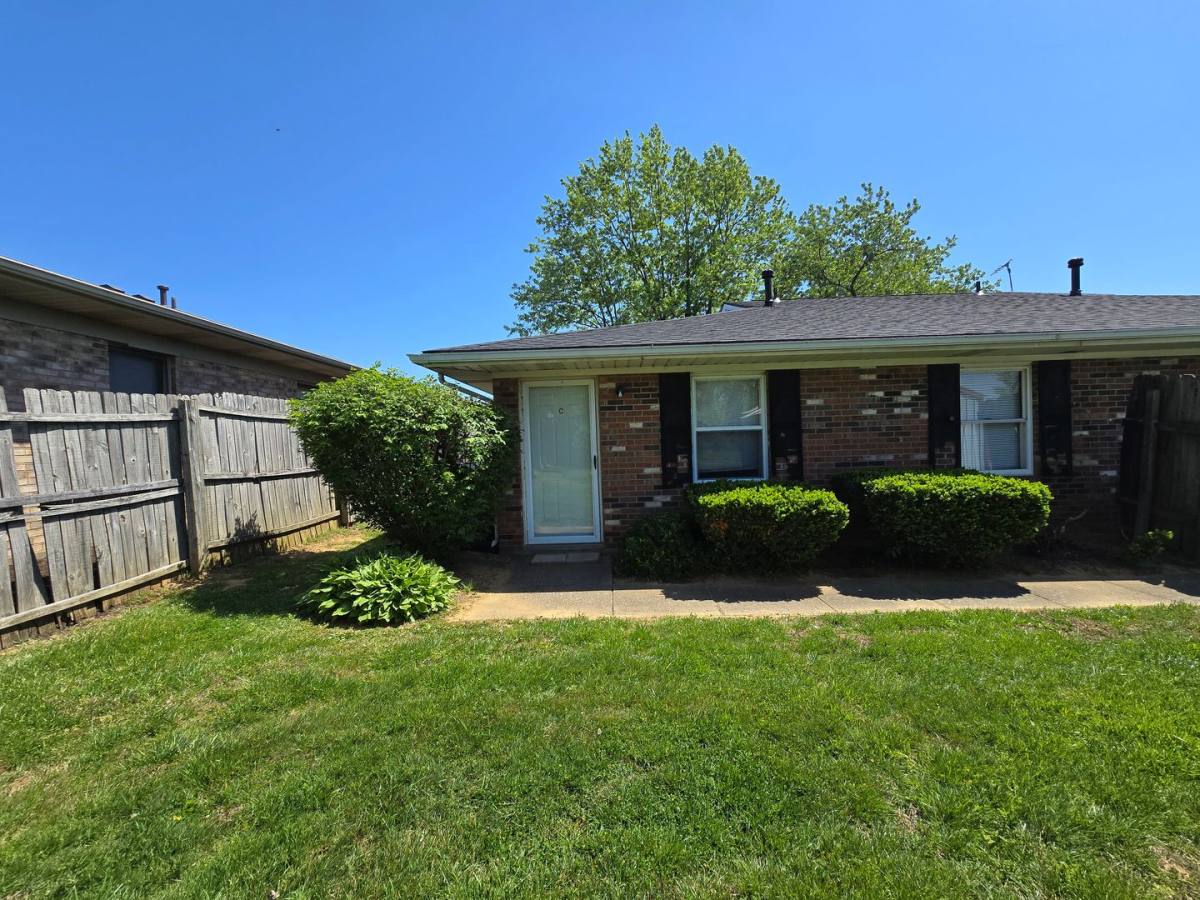 1638 Thompson Dr, Owensboro, KY 42301