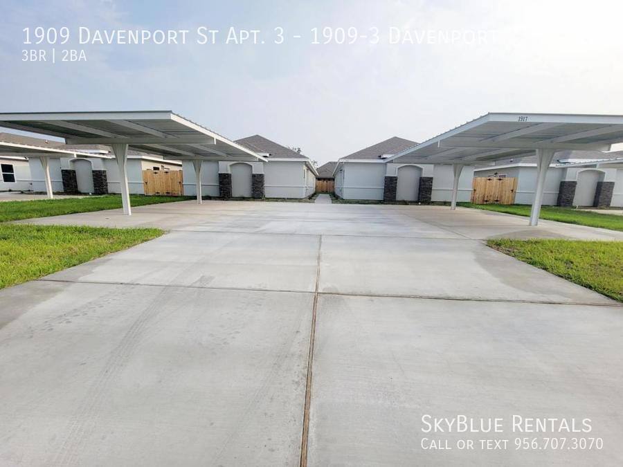 Apartment for rent at 1909 Davenport St #3, Weslaco, TX 78596