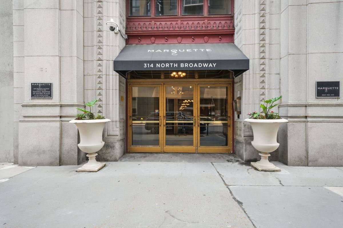 Condo for rent at 314 N Broadway #806, Saint Louis, MO 63102