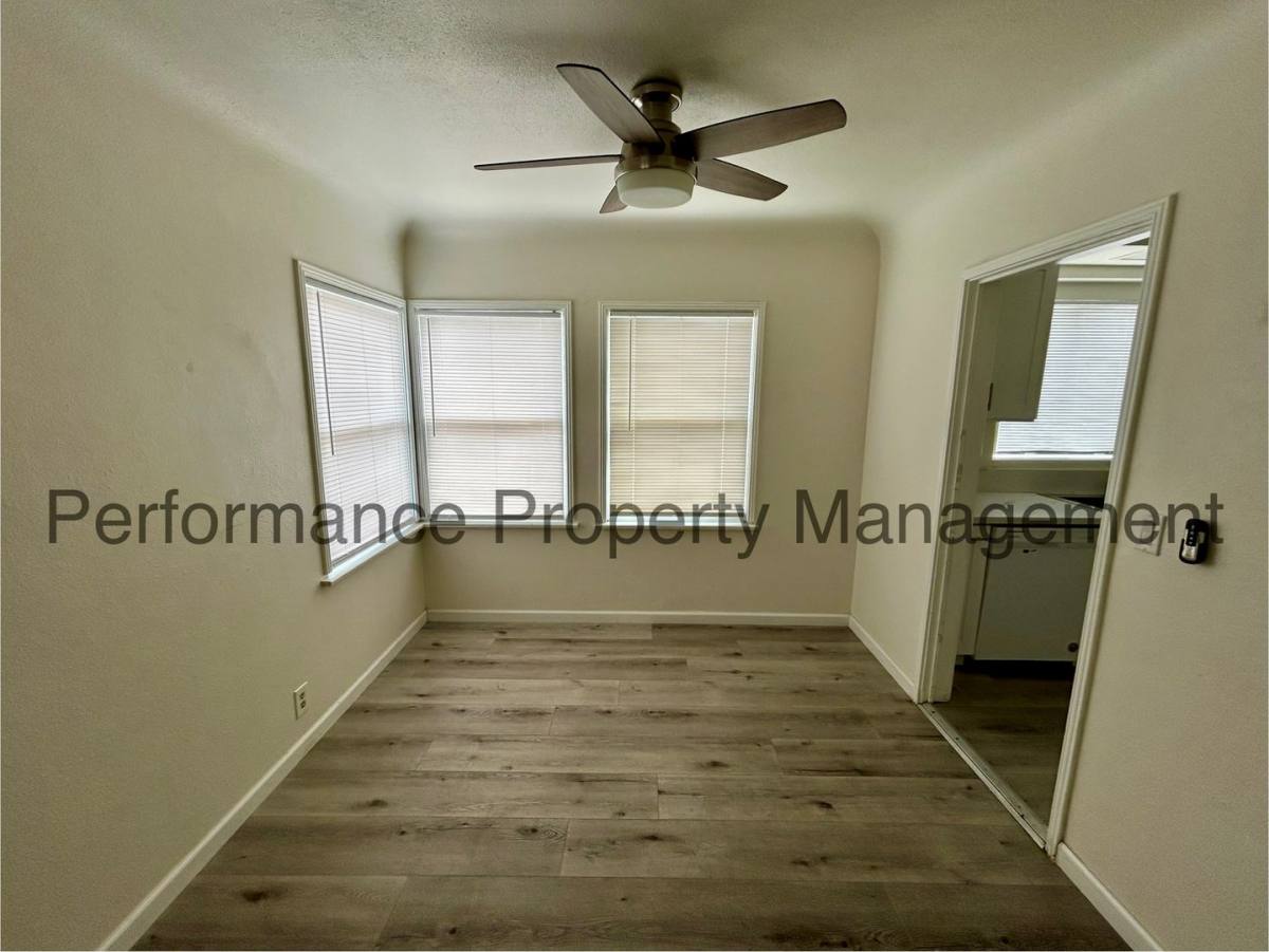 House for rent at 2520 Loma Linda Dr, Bakersfield, CA 93305