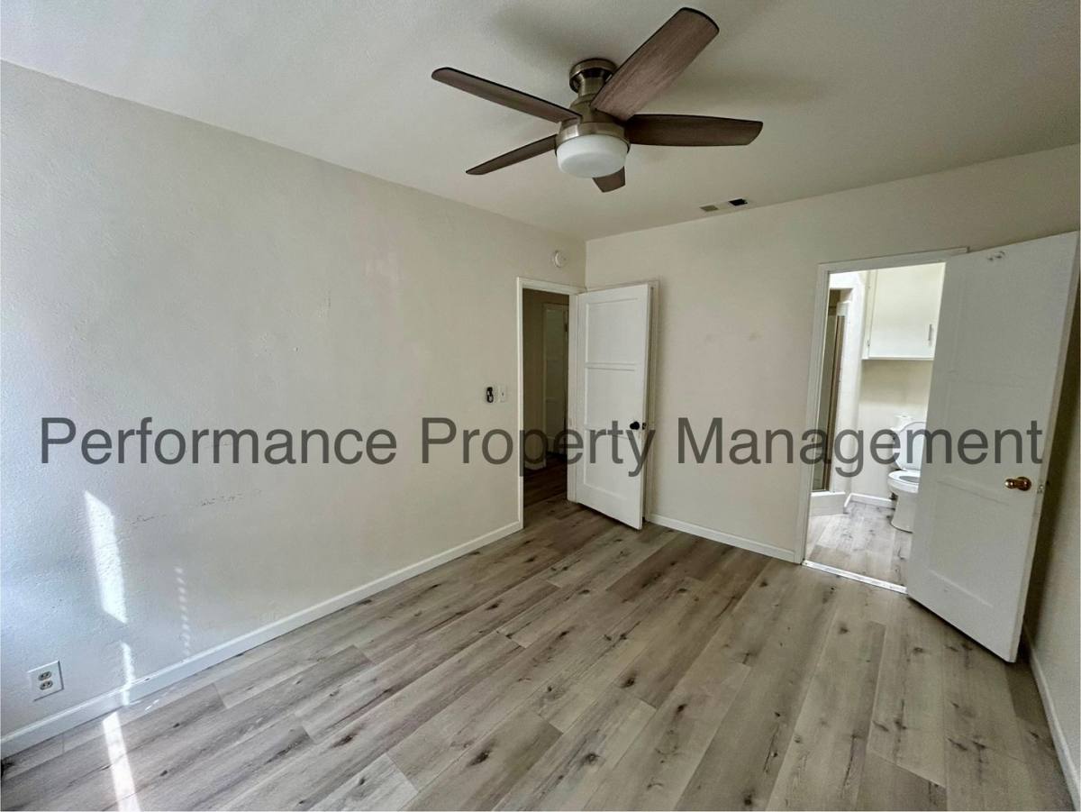 House for rent at 2520 Loma Linda Dr, Bakersfield, CA 93305