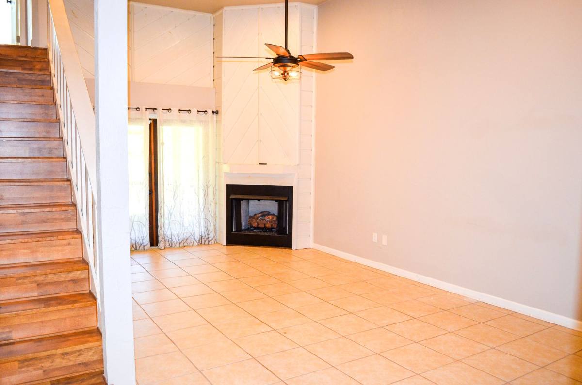 Condo for rent at 4105 NE 17th Terrace, Gainesville, FL 32609