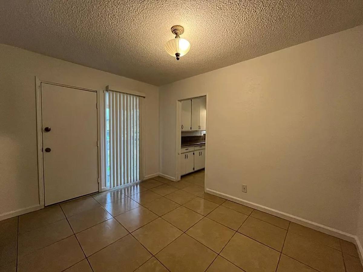 Apartment for rent at 235 E Coolidge Ave, Modesto, CA 95350