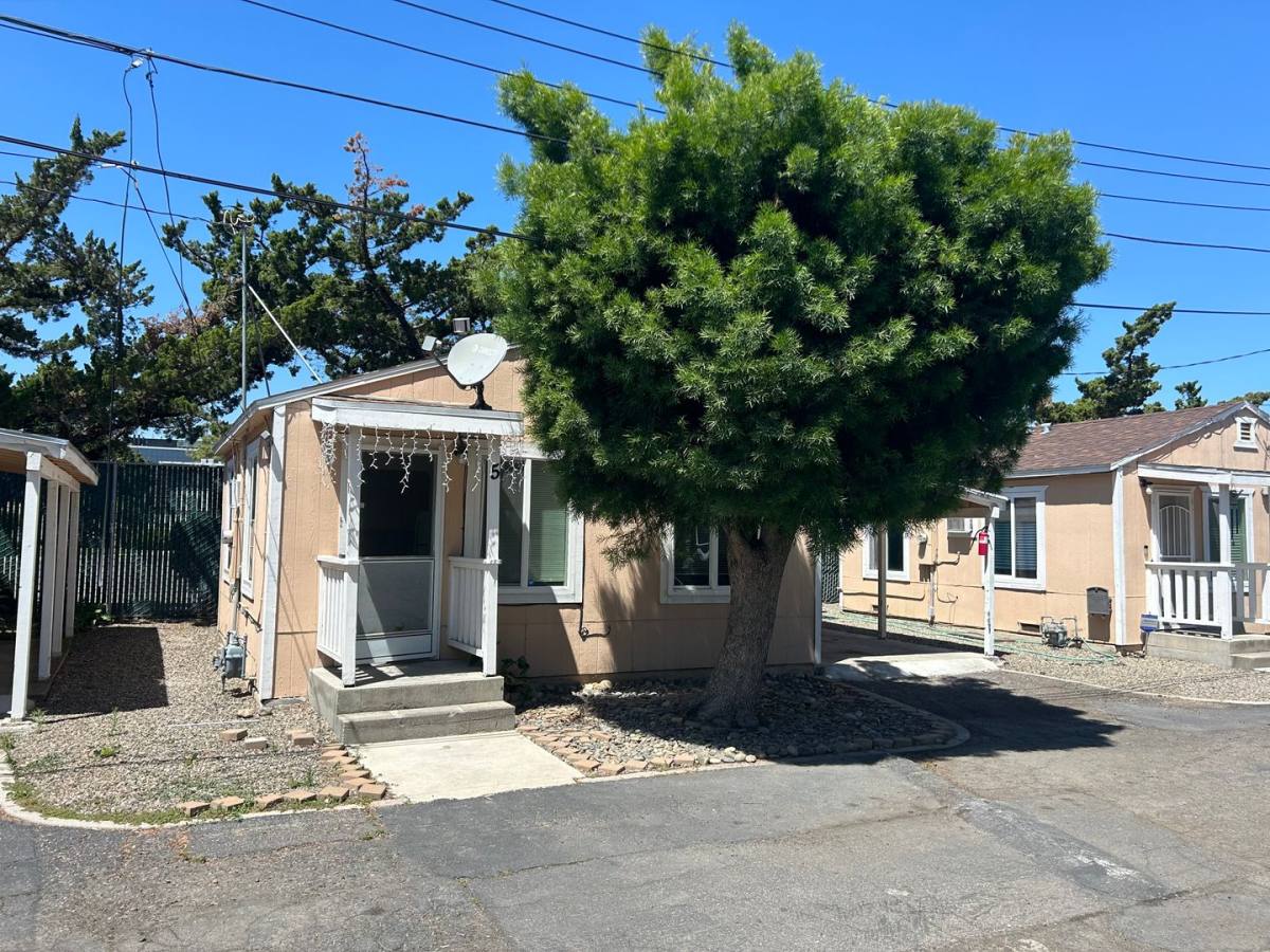 Apartment for rent at 235 E Coolidge Ave, Modesto, CA 95350